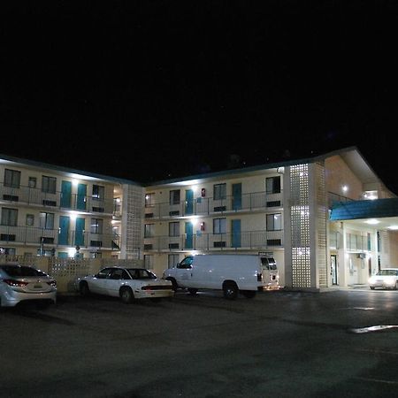 Bama Inn Huntsville Eksteriør billede